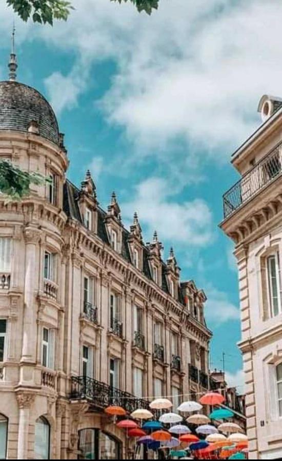 Chambre Climatisee Au Coeur De Brive Avec Televiseur Connecte Wifi Netflix Экстерьер фото